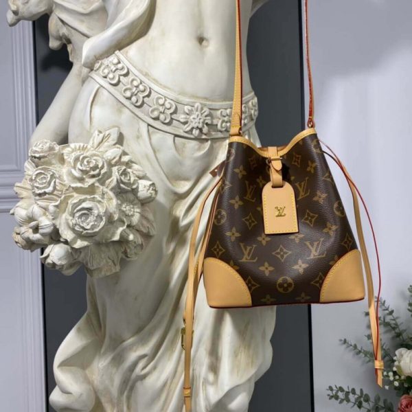 LV Monogram Canvas Bucket Bag Replica - Style M45550 - Image 12