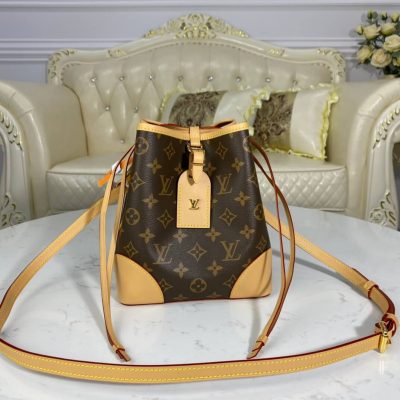LV Monogram Canvas Bucket Bag Replica - Style M45550