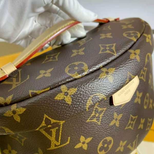 Replica LV Monogram Canvas Bumbag M43644 - Stylish & Compact - Image 6
