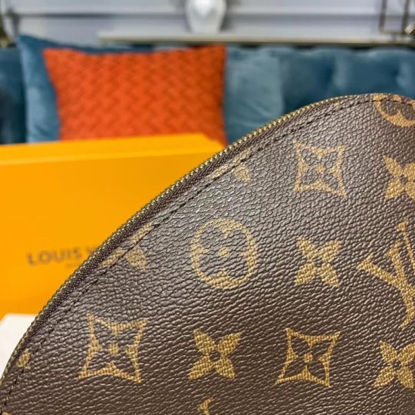Louis Vuitton Monogram Canvas Cosmetic Pouch Replica M47515 - Image 5
