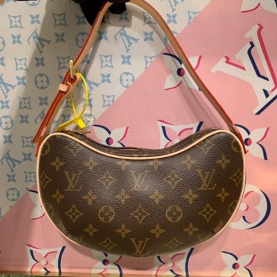 Replica Louis Vuitton Monogram Croissant PM Bag M51511