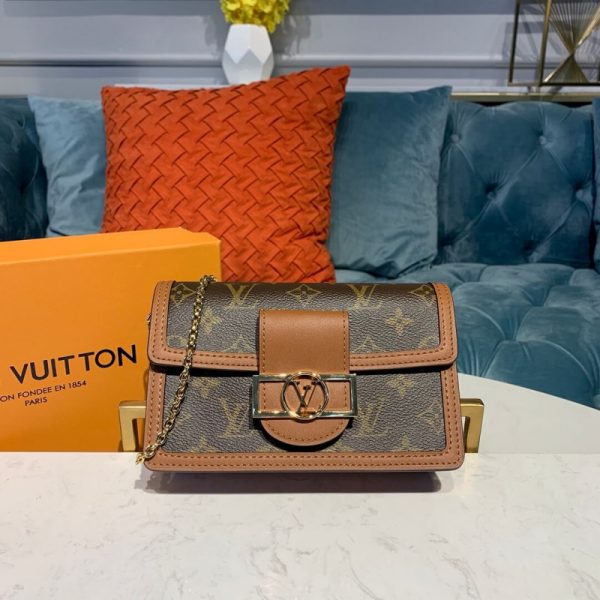 Louis Vuitton Monogram Dauphine Chain Wallet Replica M68746 - Image 2