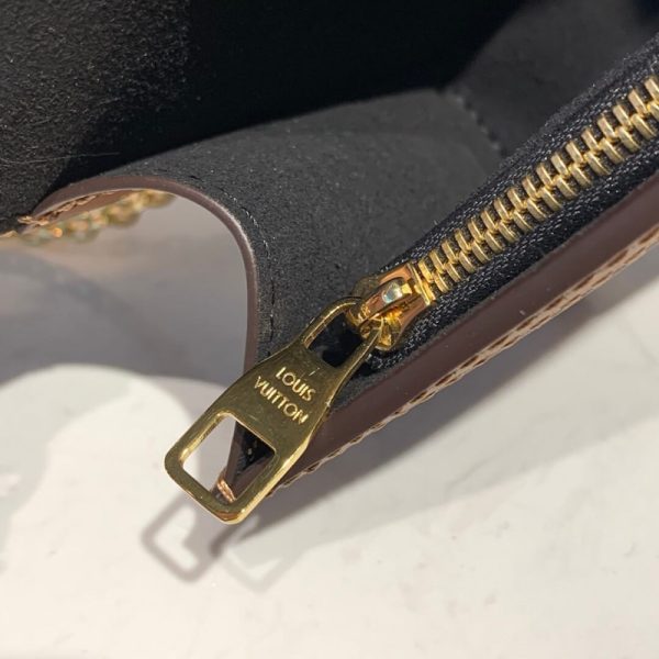 Louis Vuitton Monogram Dauphine Chain Wallet Replica M68746 - Image 9