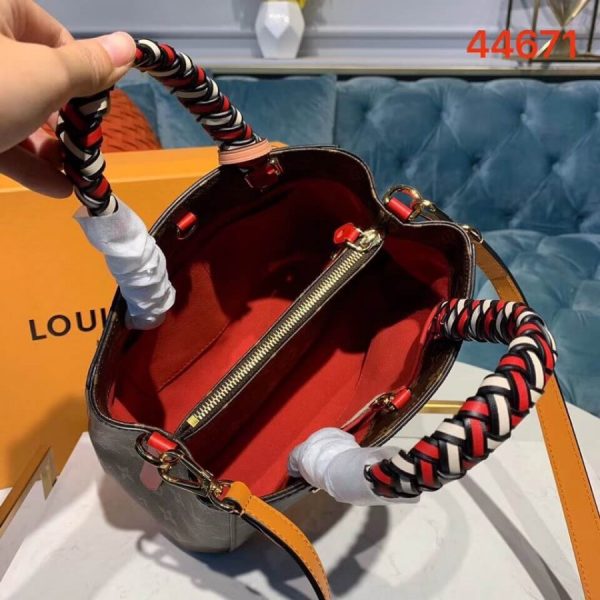 Replica LV Monogram Montaigne BB M44671 Handbag - Image 10