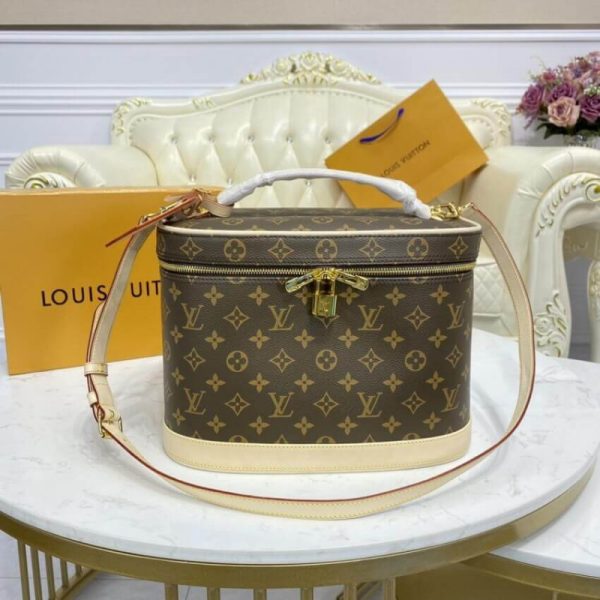 Replica LV Monogram Canvas Nice Cosmetic Bag M47280 - Image 2