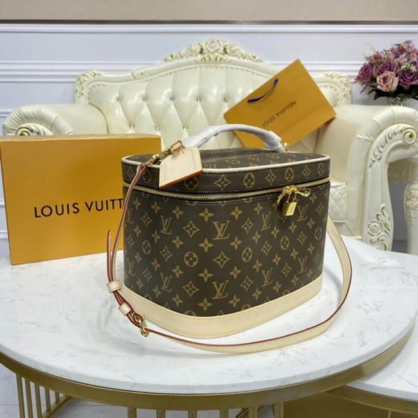 Replica LV Monogram Canvas Nice Cosmetic Bag M47280 - Image 4