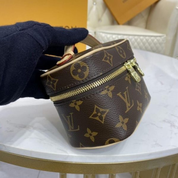 Replica Louis Vuitton Monogram Toiletry Pouch M44936 - Image 3