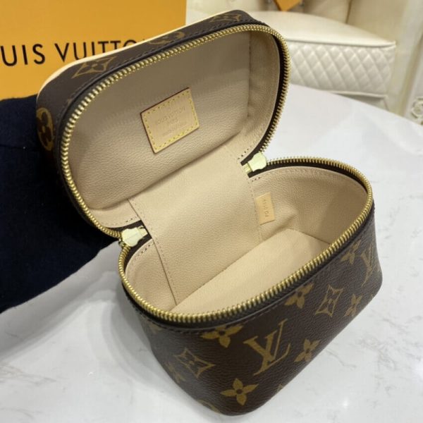 Replica Louis Vuitton Monogram Toiletry Pouch M44936 - Image 10