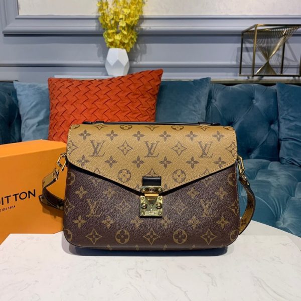 Replica LV Monogram Canvas Pochette Metis M41465