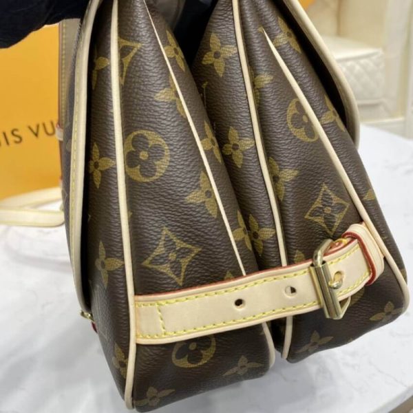 Replica LV Monogram Canvas Saumur MM M40710 Handbag - Image 11
