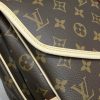 Best Replicas Bags - Replica LV Monogram Canvas Saumur MM M40710 Handbag Shop For Best Louis Vuitton LV Replica Bags With Cheap Price