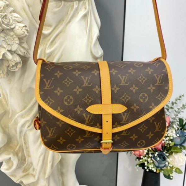 Louis Vuitton Monogram Canvas Saumur MM M42256 Replica - Image 3