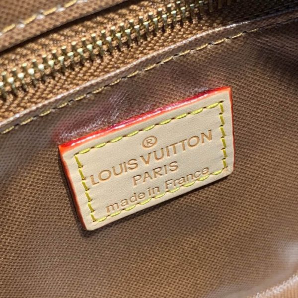 Louis Vuitton Monogram Toiletry Bag 25 Replica – M47527 - Image 9