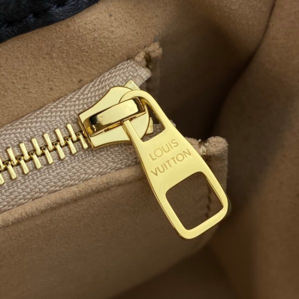 Replica Louis Vuitton Monogram Trianon PM M45908 Bag - Image 20
