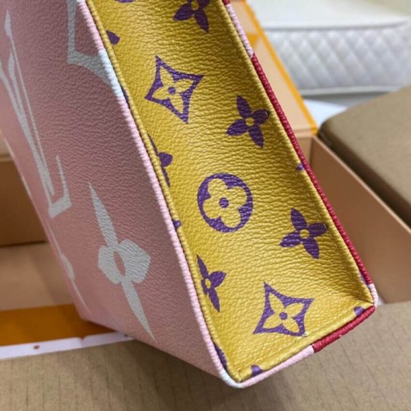 Replica LV Monogram Geant Toilet Pouch XL M67692 - Image 9