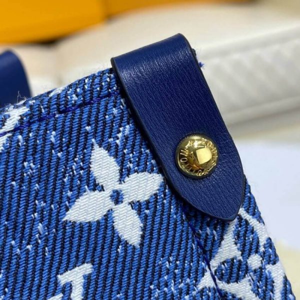 Replica LV Monogram Jacquard Denim Onthego GM M59608 Bag - Image 11