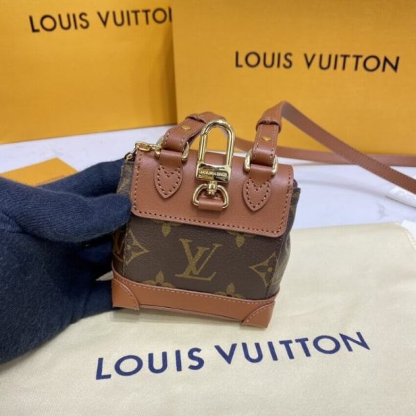 Replica LV Monogram Mini Steamer Pouch M00340 - Image 3