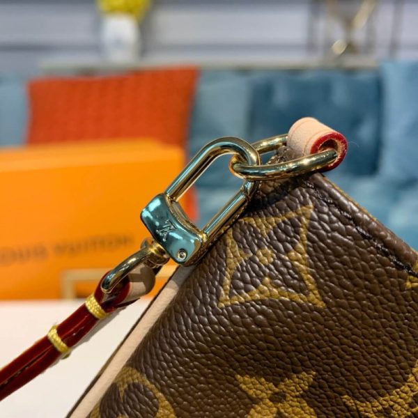 Replica LV Monogram Partition Clutch Bag M51901 – Stylish & Elegant - Image 6