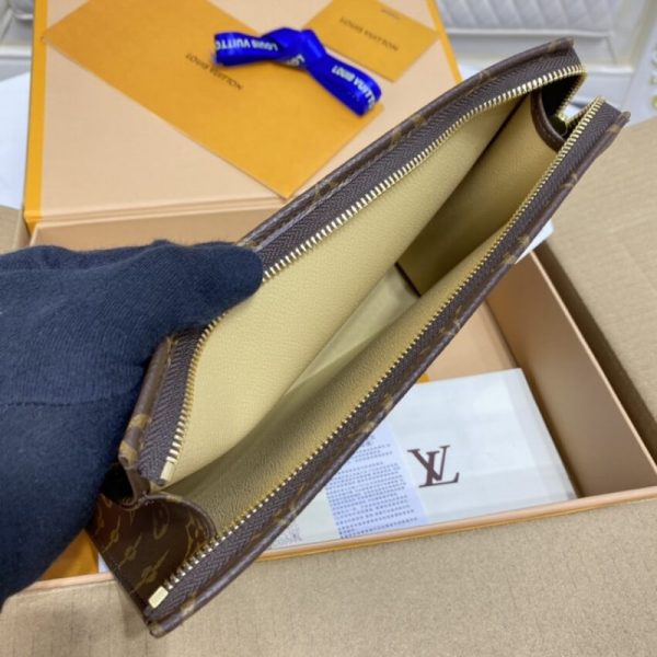Replica LV Monogram Poche Toilette 26 M47542 Carryall Bag - Image 13