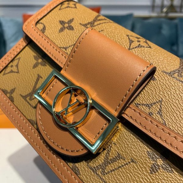 Louis Vuitton Reverse Canvas Dauphine Chain Wallet Replica - Image 6