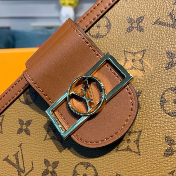 Replica Louis Vuitton Dauphine Clutch M44178 - Monogram Canvas - Image 5