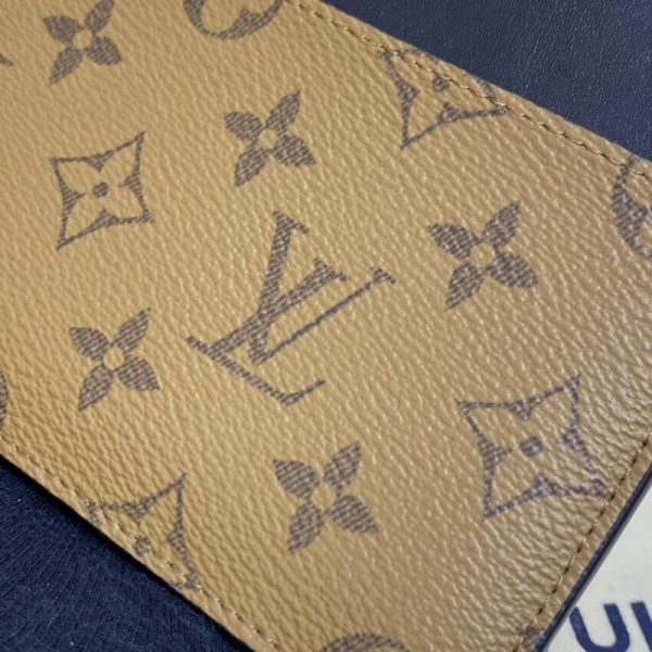 Replica LV Monogram Reverse Slim Purse M80390 – Stylish & Compact - Image 6