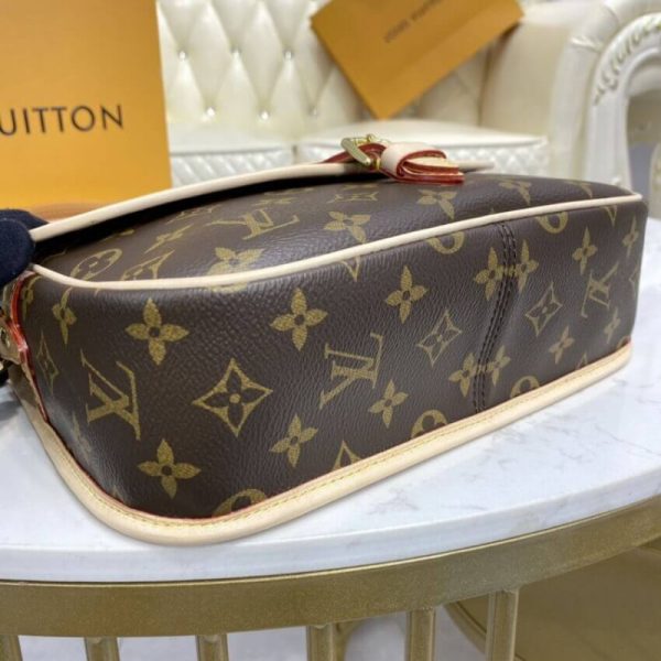 Louis Vuitton Monogram Sologne Shoulder Bag M42250 Replica - Image 9