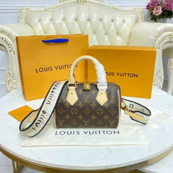 Louis Vuitton Monogram Speedy Bandouliere 20 Replica Bag - Image 4