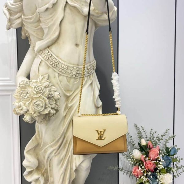 Replica LV Mylockme Chain Bag M56641 | Stylish & Affordable - Image 2