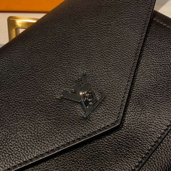 Replica Louis Vuitton Mylockme Pochette M67521 Luxury Handbag - Image 5