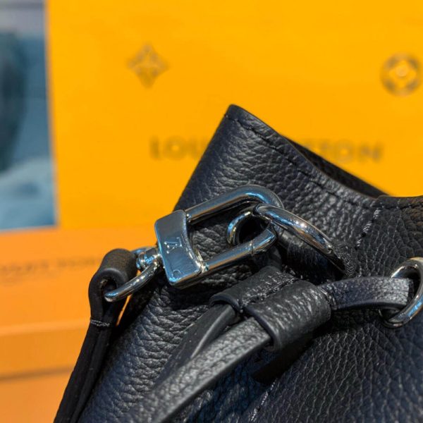 Replica LV Nano Lockme Bucket Bag M68709 - Image 9