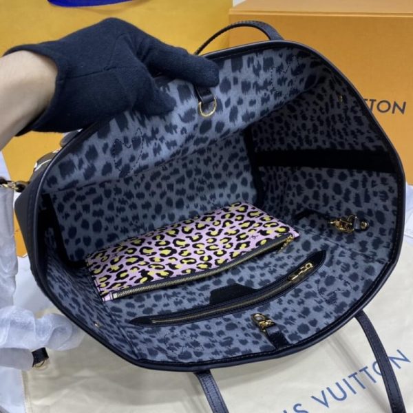 Replica LV Neverfull MM M45818 M45819 – Stylish Designer Tote - Image 12