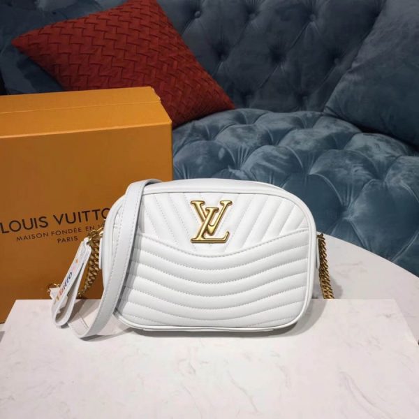 Replica LV New Wave Camera Bag M53682 - Stylish & Compact - Image 2