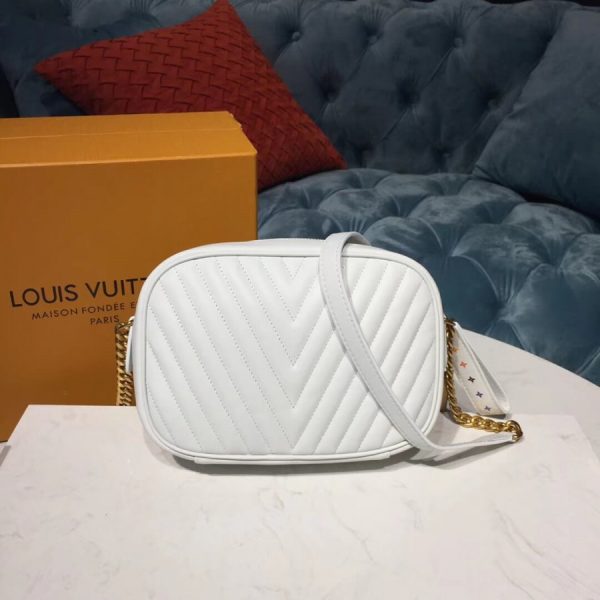 Replica LV New Wave Camera Bag M53682 - Stylish & Compact - Image 4