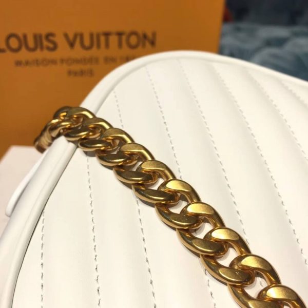 Replica LV New Wave Camera Bag M53682 - Stylish & Compact - Image 8