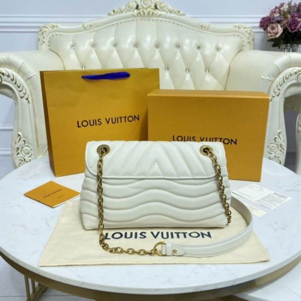 Louis Vuitton Replica New Wave Chain Bag - Ivory M58549 - Image 5