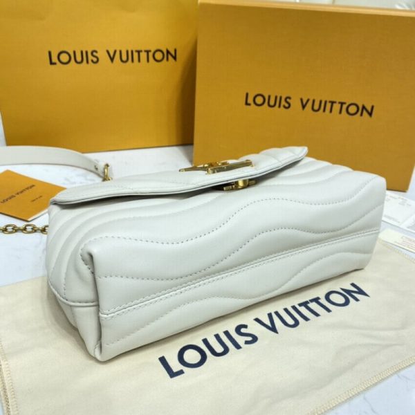 Louis Vuitton Replica New Wave Chain Bag - Ivory M58549 - Image 6
