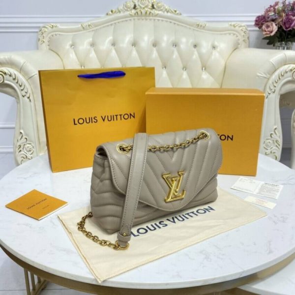 Replica Louis Vuitton New Wave Chain Bag in Dark Taupe - Image 4