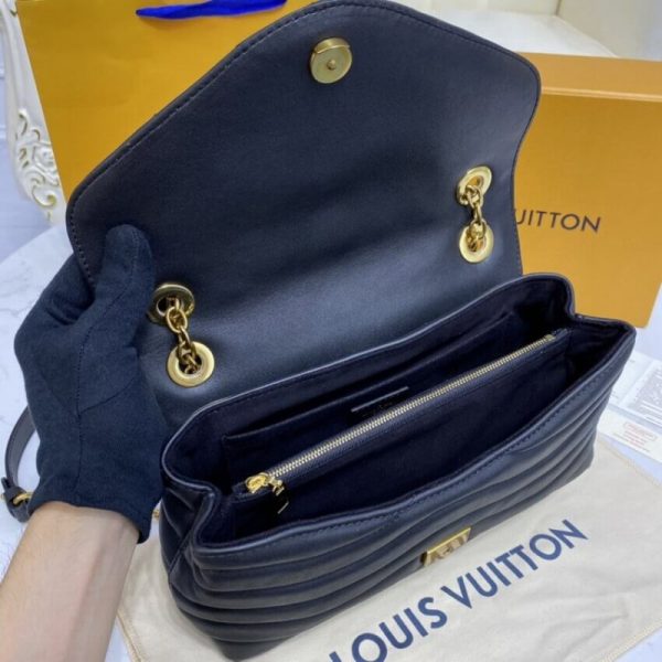 Replica LV New Wave Chain Bag M58552 in Black - Image 12