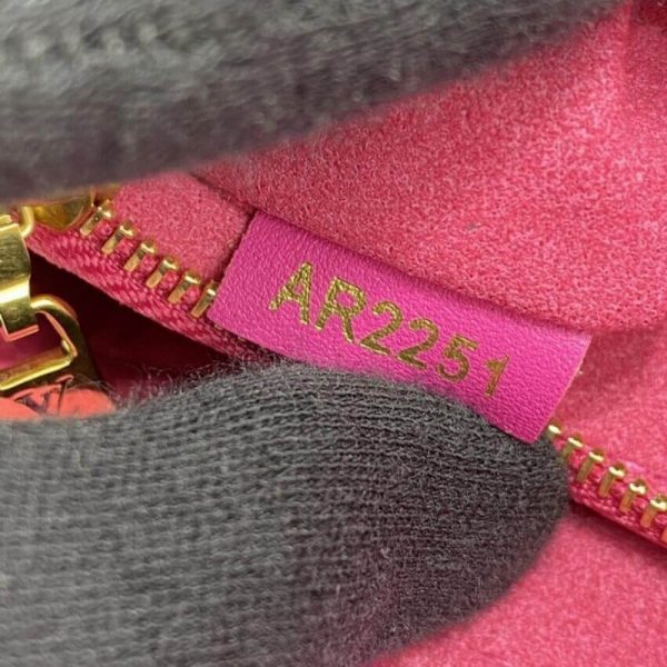 Louis Vuitton New Wave Chain Bag Agathe Pink Replica M58553 - Image 15
