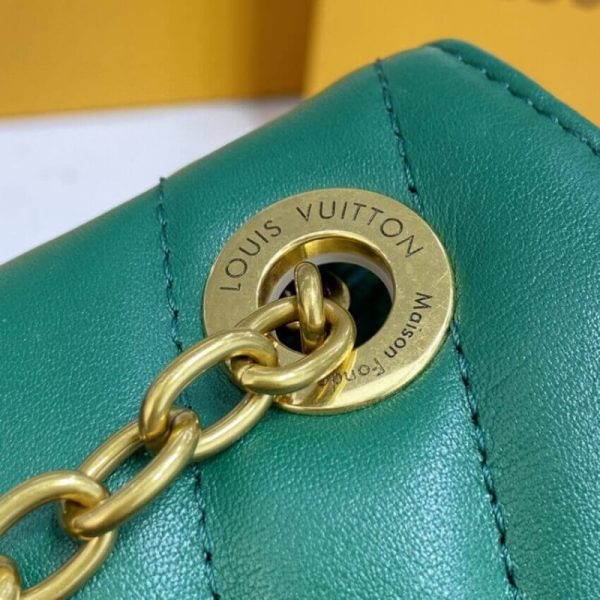 Replica LV New Wave Chain Bag - Emerald Green M58664 - Image 10