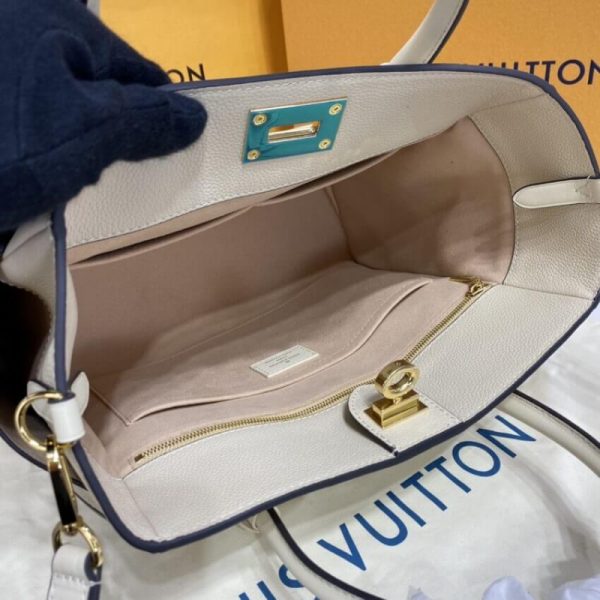 Replica Louis Vuitton On My Side Bag Beige M55802 - Image 13