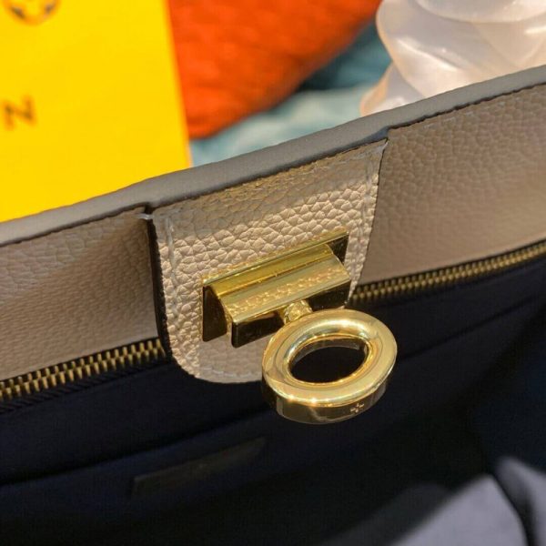 Replica LV On My Side M55933 Handbag - Classic Luxury Style - Image 8