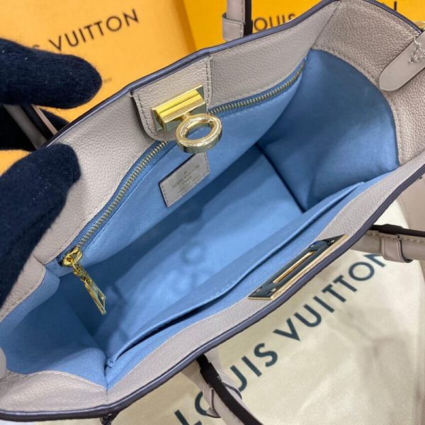 Replica Louis Vuitton On My Side PM M57729 in Greige - Image 16