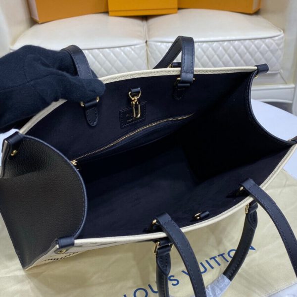 Replica Louis Vuitton Onthego MM M46015 M46016 Bag - Image 12