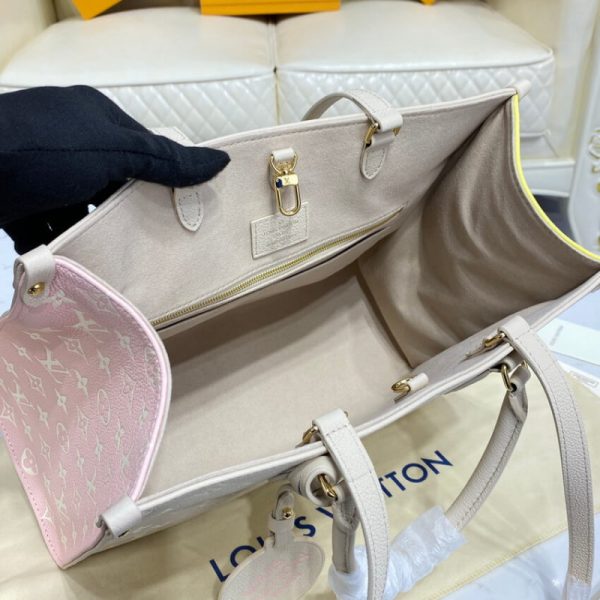 Replica LV Onthego MM Bag M46128 | Stylish & Authentic Look - Image 12