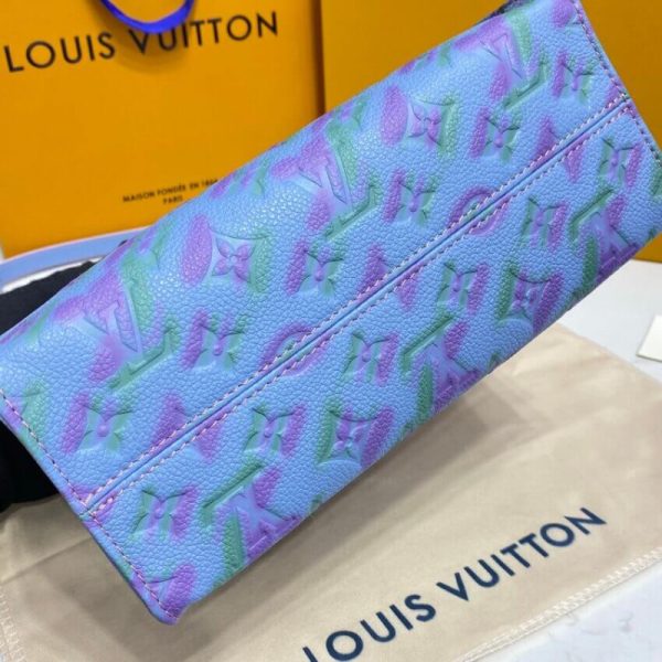 Louis Vuitton Onthego PM Replica in Lilas Purple M46067 - Image 5