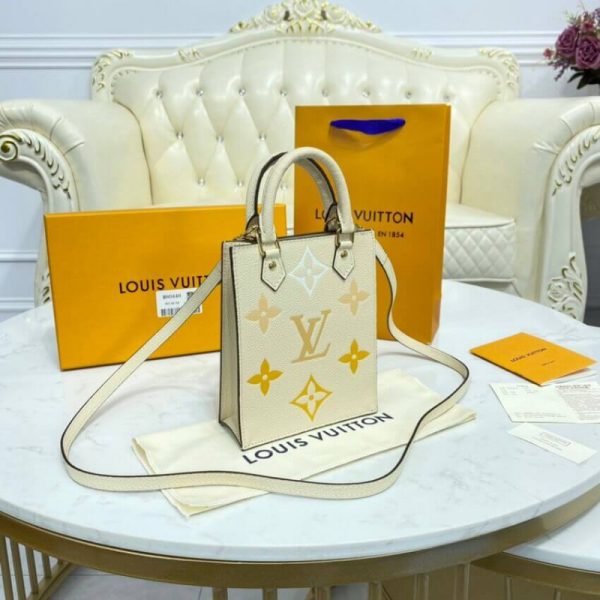 Replica Louis Vuitton Petit Sac Plat Crossbody Bag M80449 - Image 3