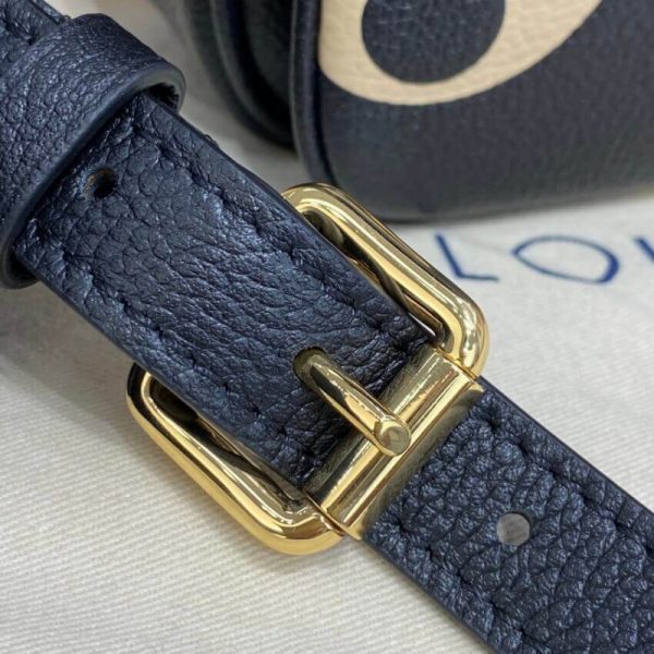 Replica Louis Vuitton Pochette Metis M45773 Handbag - Image 14