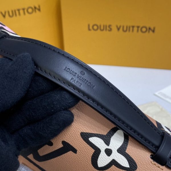 Louis Vuitton Pochette Metis Replica in M45823 Style - Image 12
